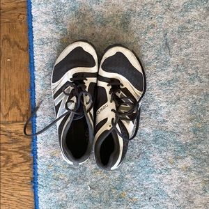 Size 8 US - New Balance Vibram Minimus